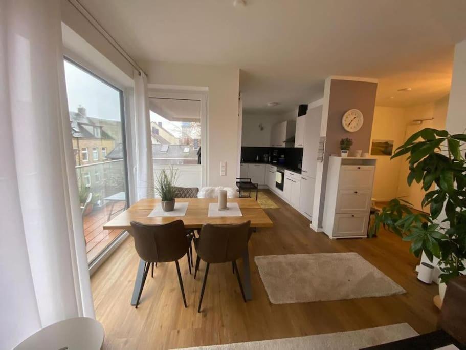 Moderne Penthouse Wohnung 石勒苏益格 外观 照片